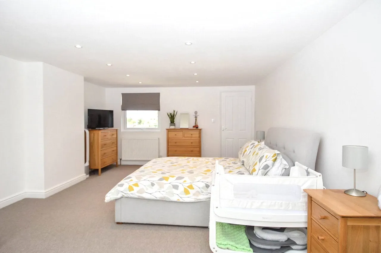 Loxley Road, Bearwood, West Midlands, B67 5BL, photo 12