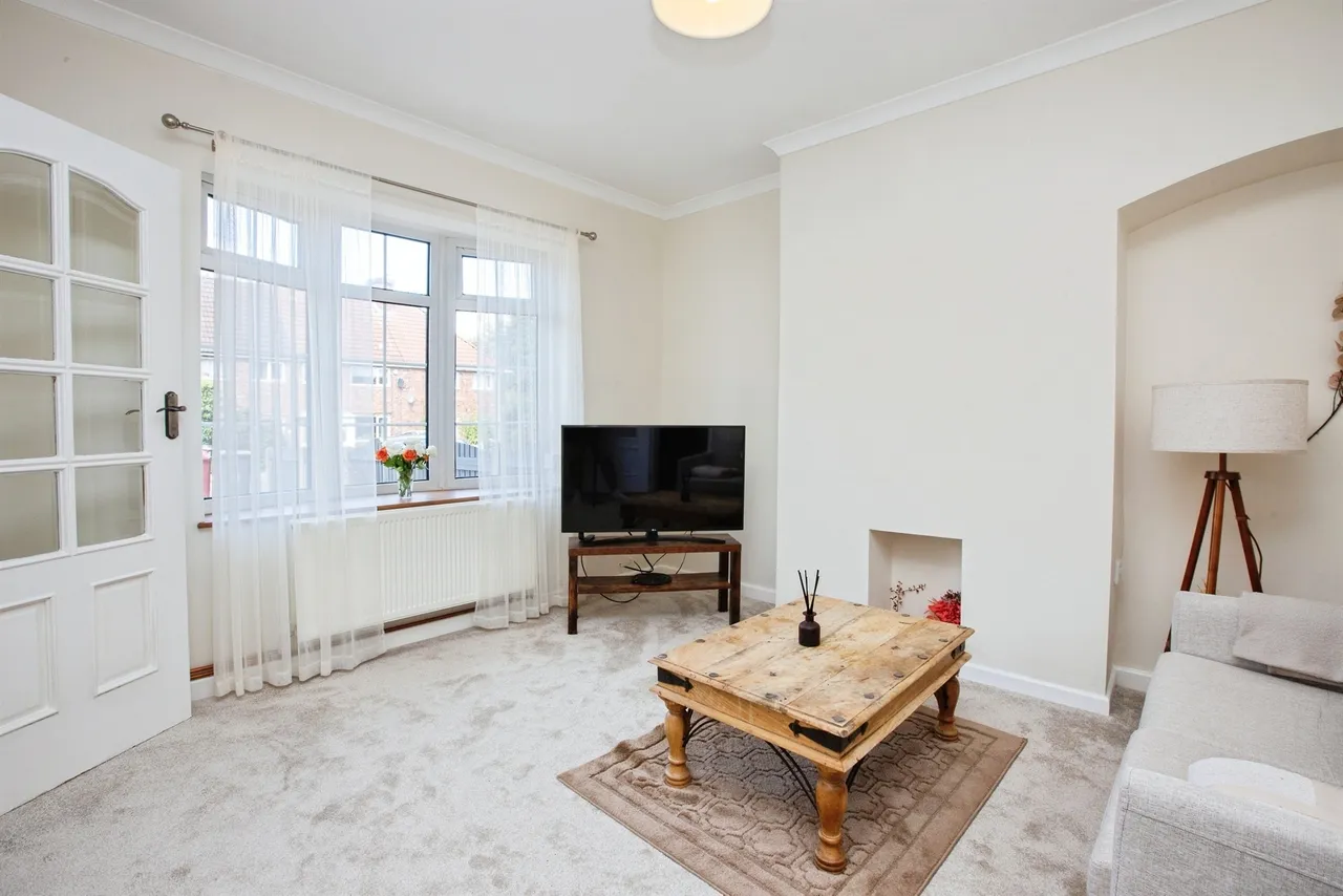 Boundary Walk, Langwith, NG20, photo 2