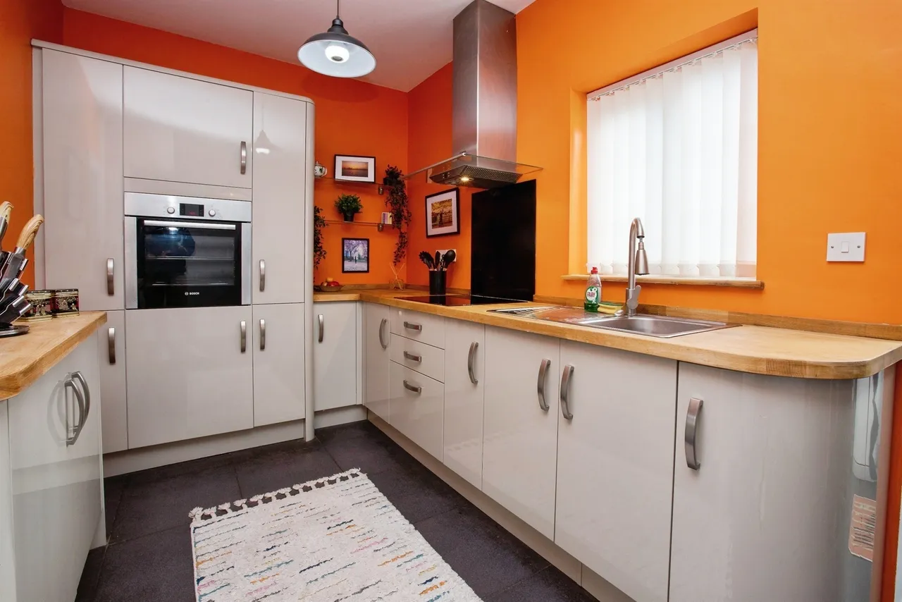 Boundary Walk, Langwith, NG20, photo 4