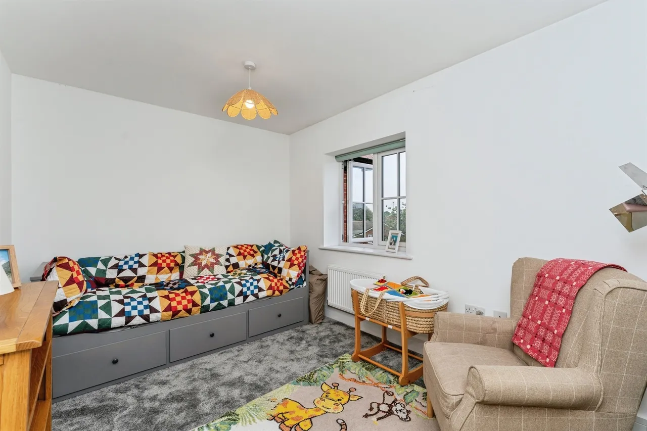 Marjory Close, Chester, CH4, photo 14