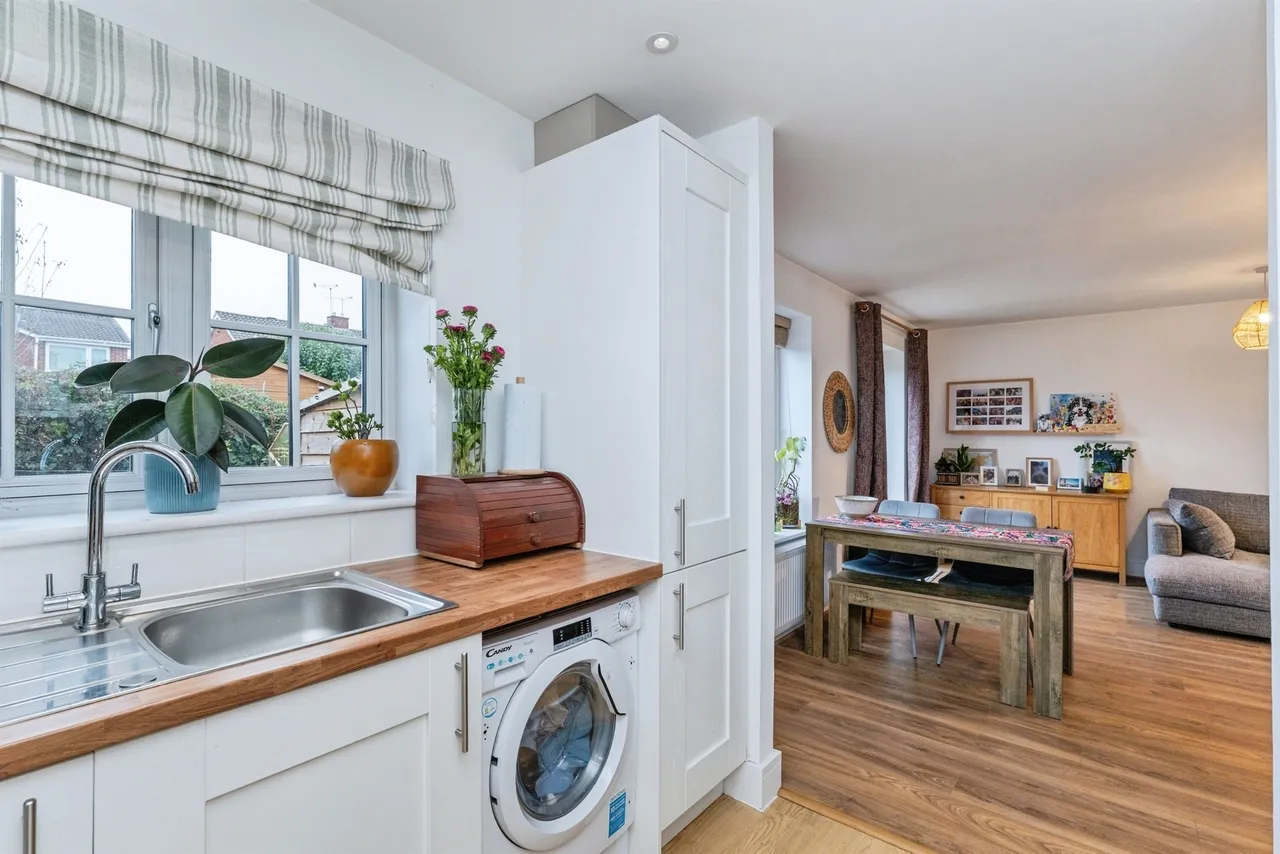 Marjory Close, Chester, CH4, photo 4