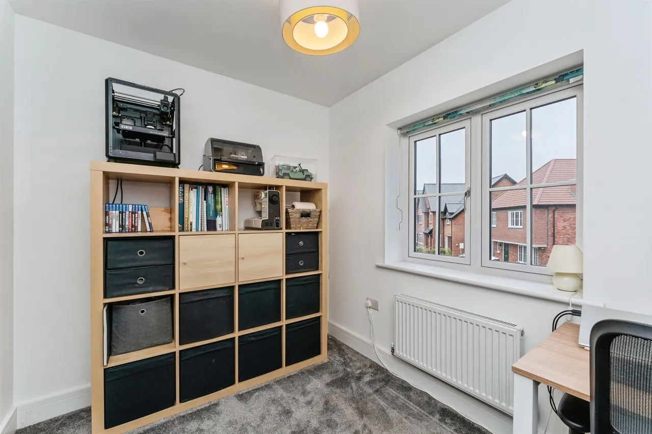 Marjory Close, Chester, CH4, photo 16