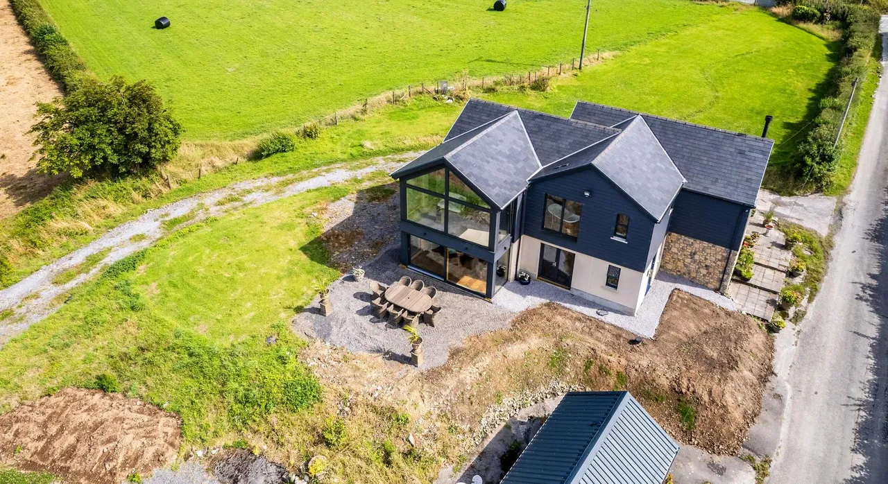 Rhydargaeau Road, Carmarthen, SA32, photo 42