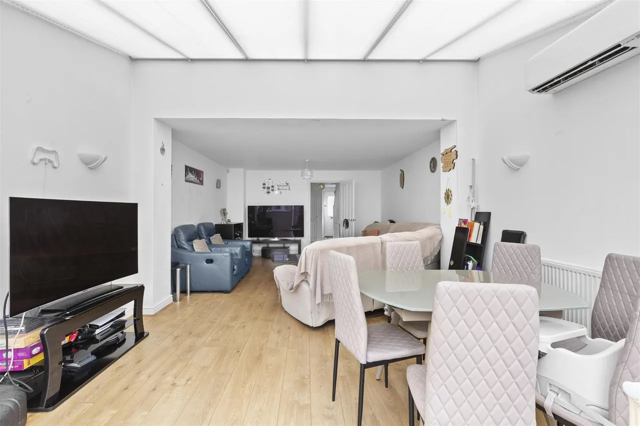 Kingshill Drive, High Wycombe, HP13, photo 5