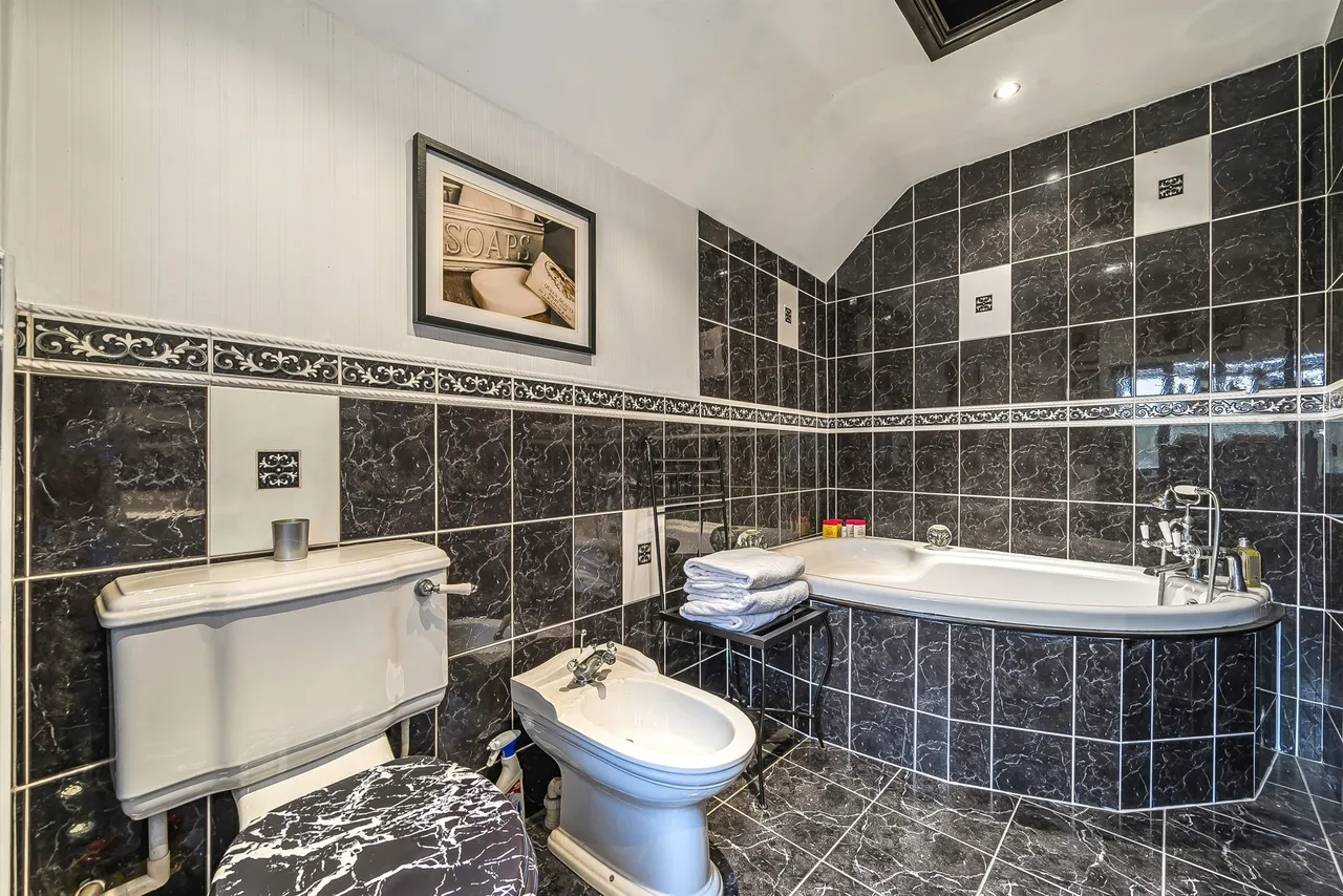 Church Farm Mews, Dosthill, B77, photo 14