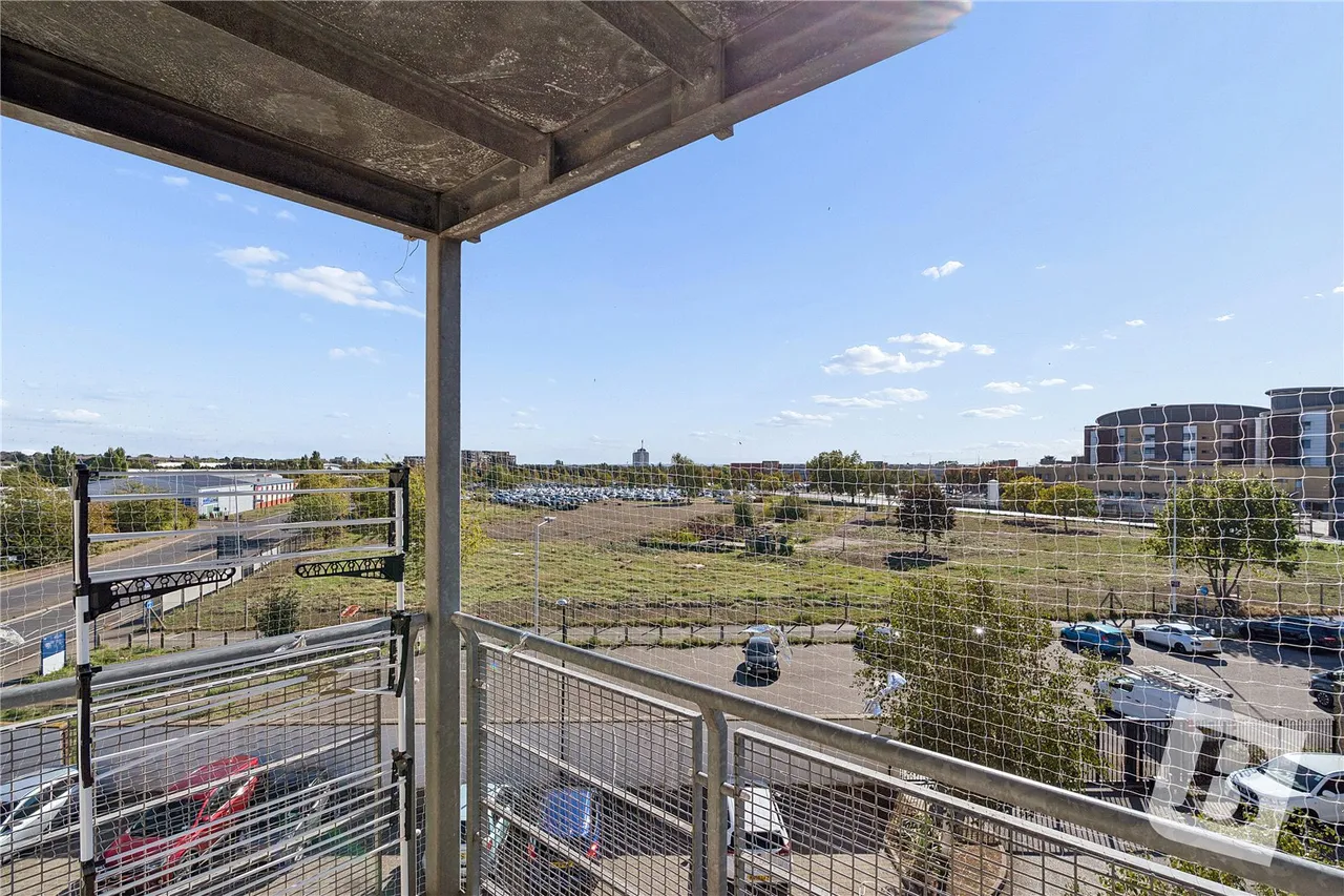 Oldchurch Road, Romford, RM7, photo 4