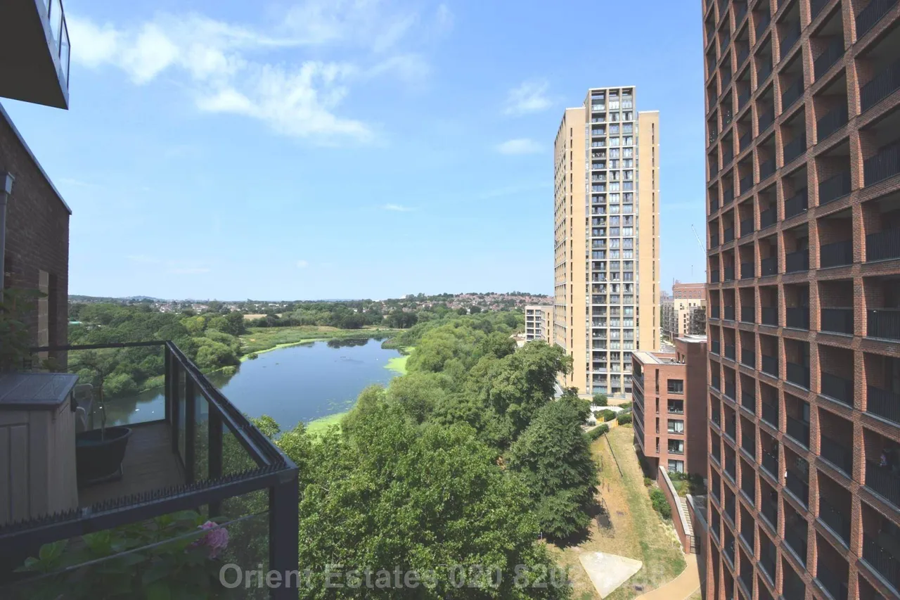 Shearwater Drive, London, NW9 7AG, photo 6