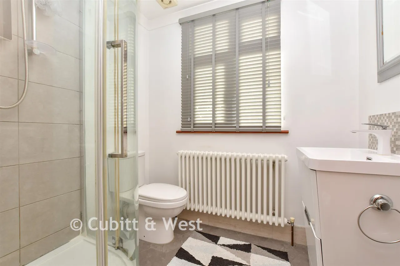 Headley Avenue, Wallington, SM6, photo 15