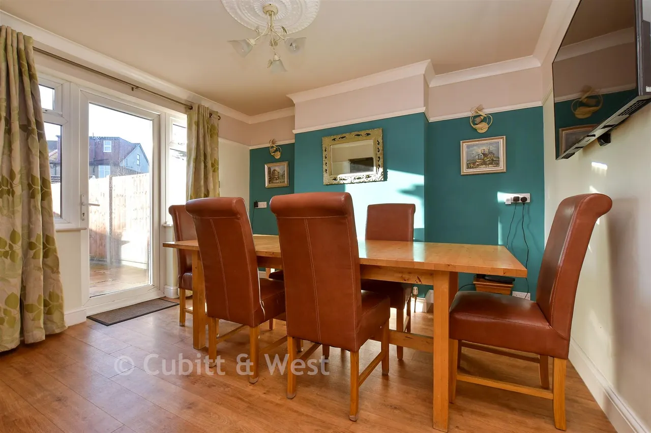 Headley Avenue, Wallington, SM6, photo 6
