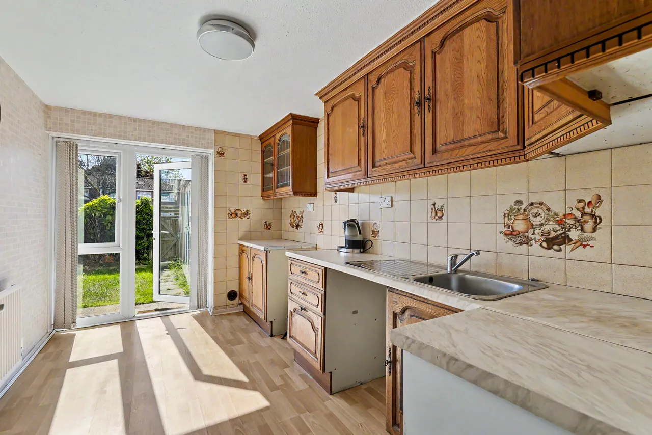 Fishers Close, Waltham Cross, EN8, photo 3