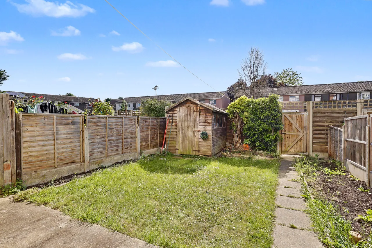 Fishers Close, Waltham Cross, EN8, photo 6