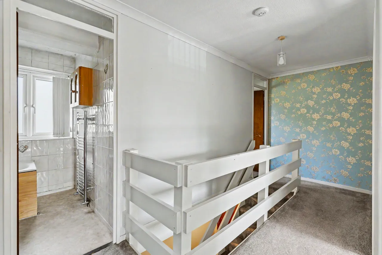 Fishers Close, Waltham Cross, EN8, photo 12