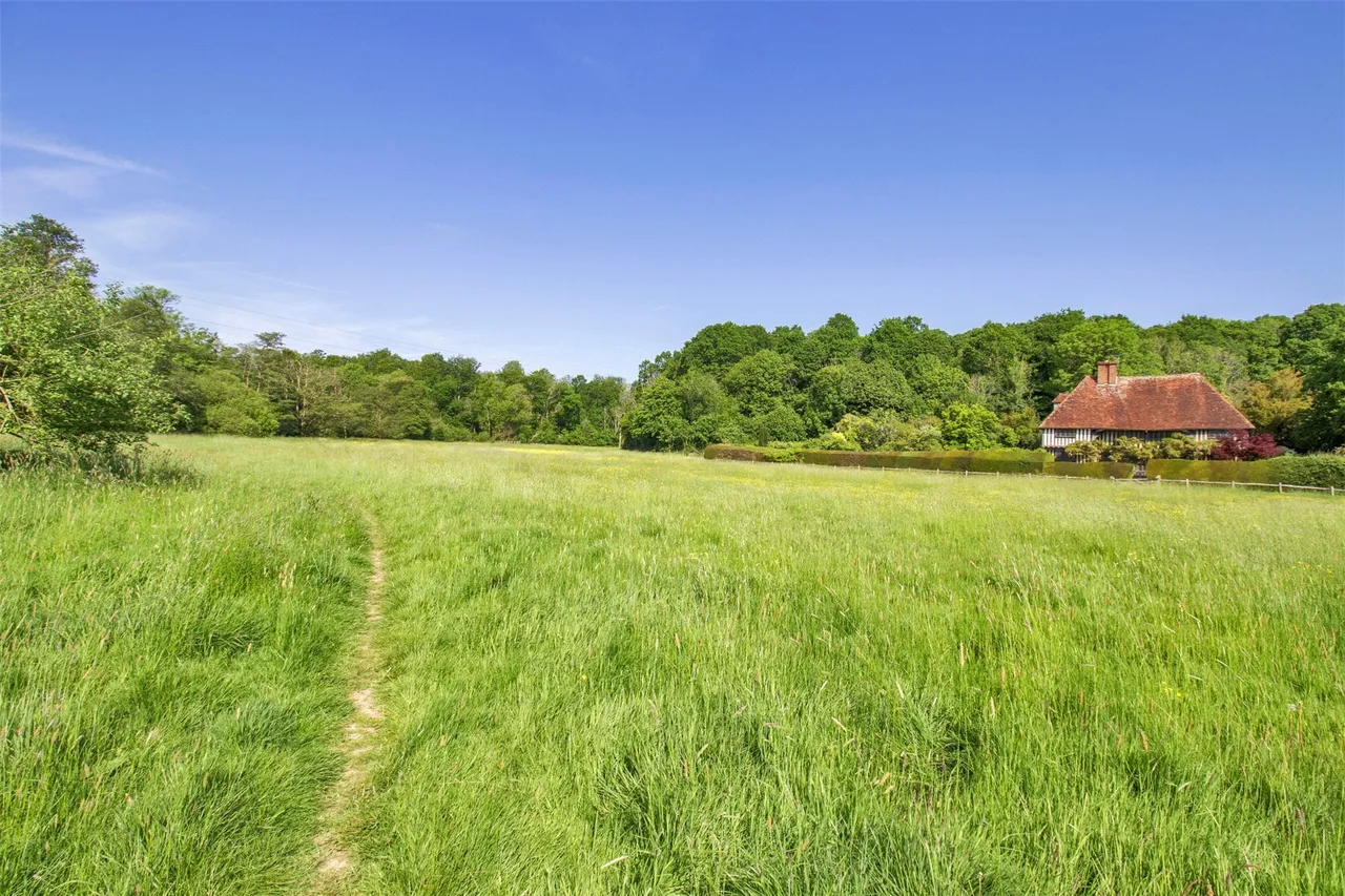 Hinksden Road, Benenden, TN17, photo 16