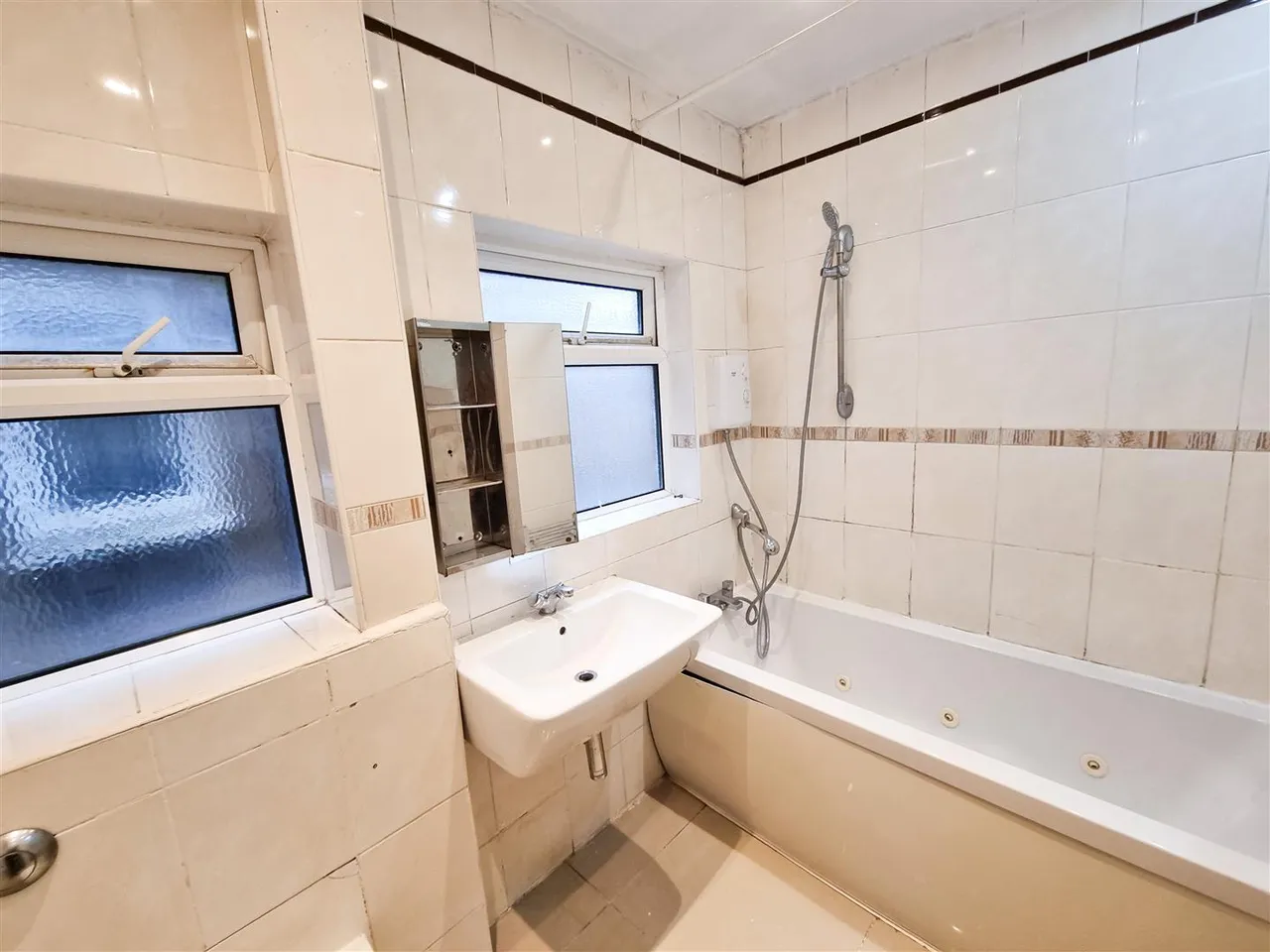 Pollards Hill North, London, SW16, photo 11