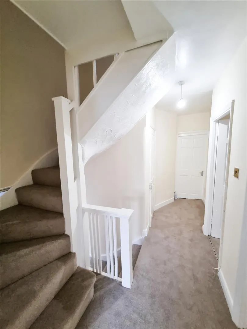 Pollards Hill North, London, SW16, photo 12