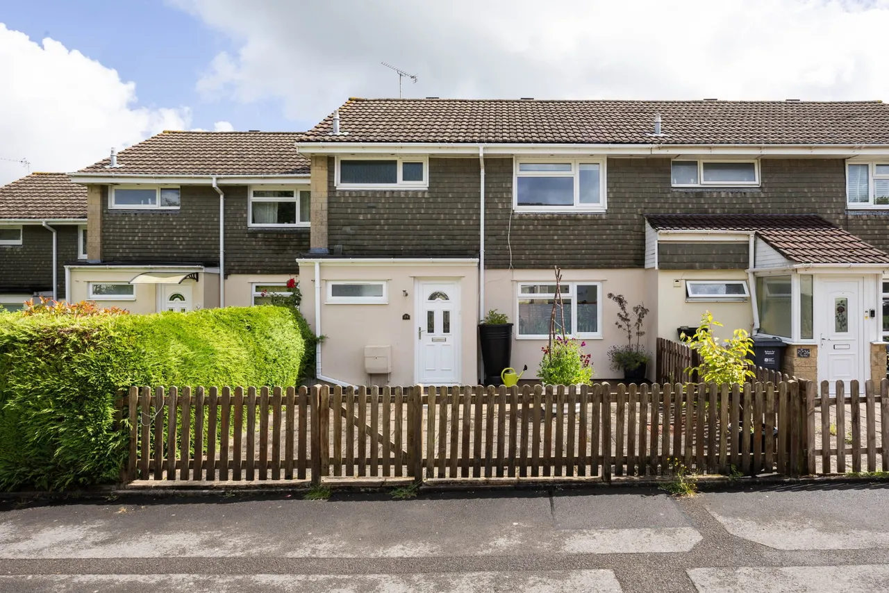 3 bed house for sale, The Mint, Frome, BA11