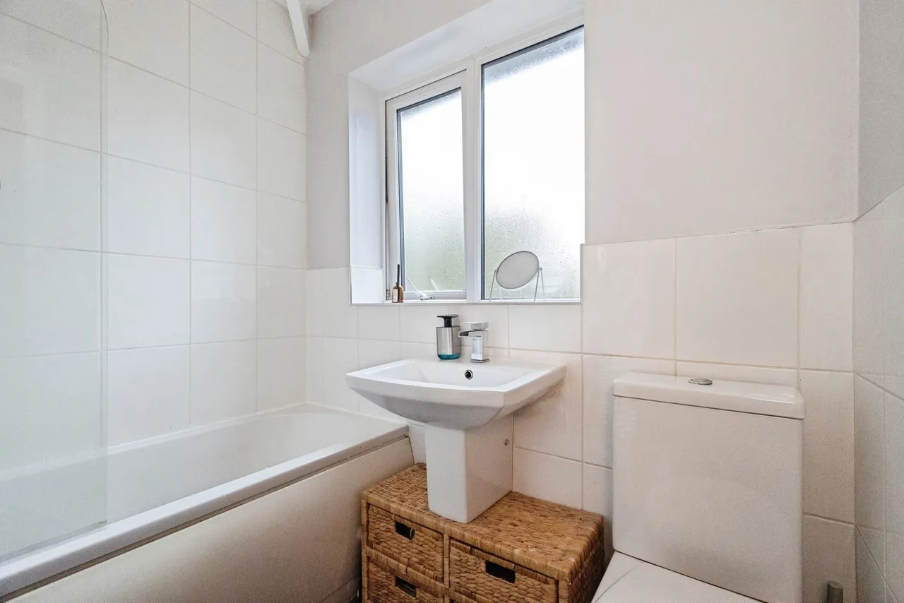 Shawdene Road, Northenden, M22, photo 18