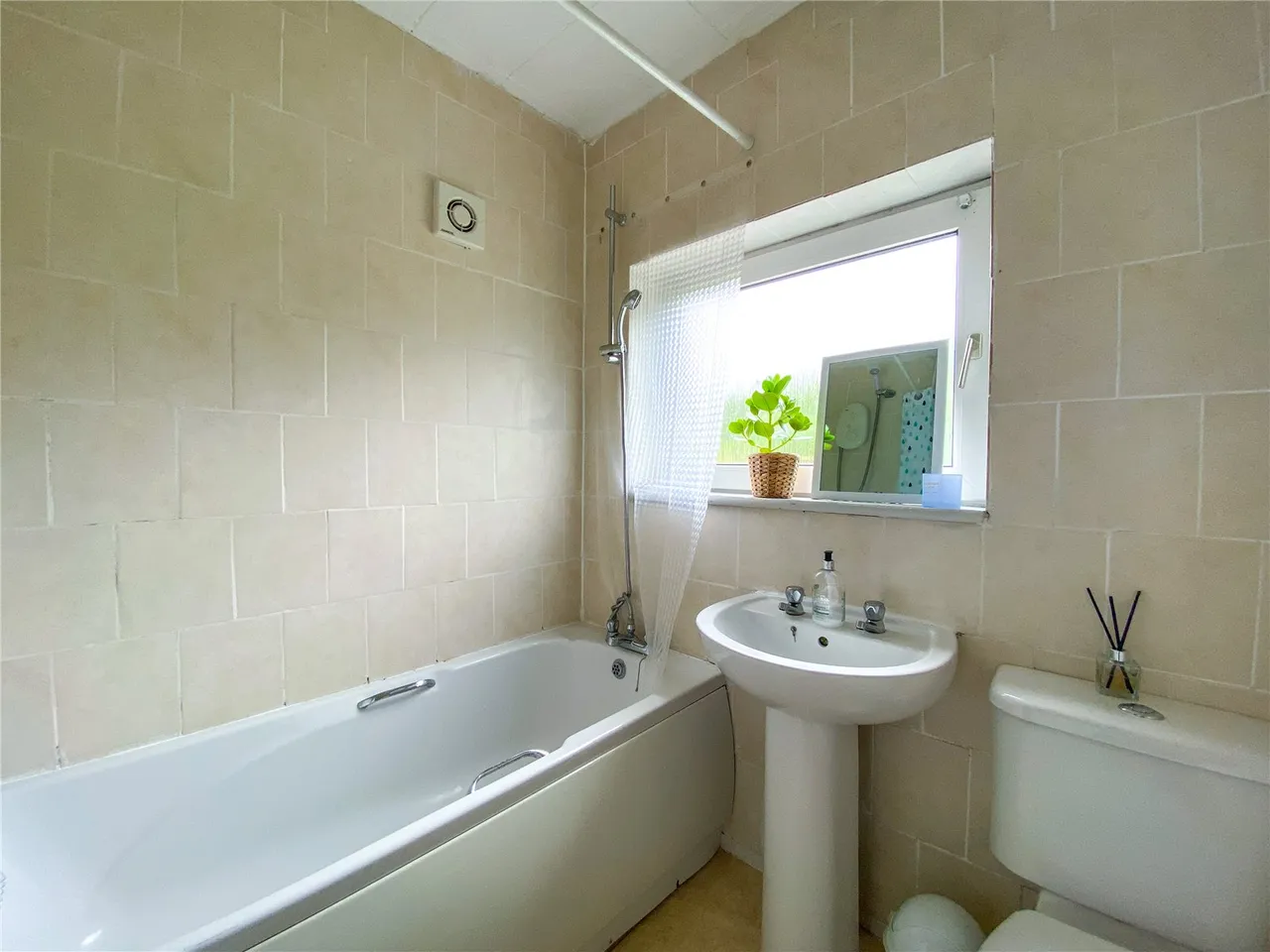 Lower Bevendean Avenue, Brighton, BN2, photo 11