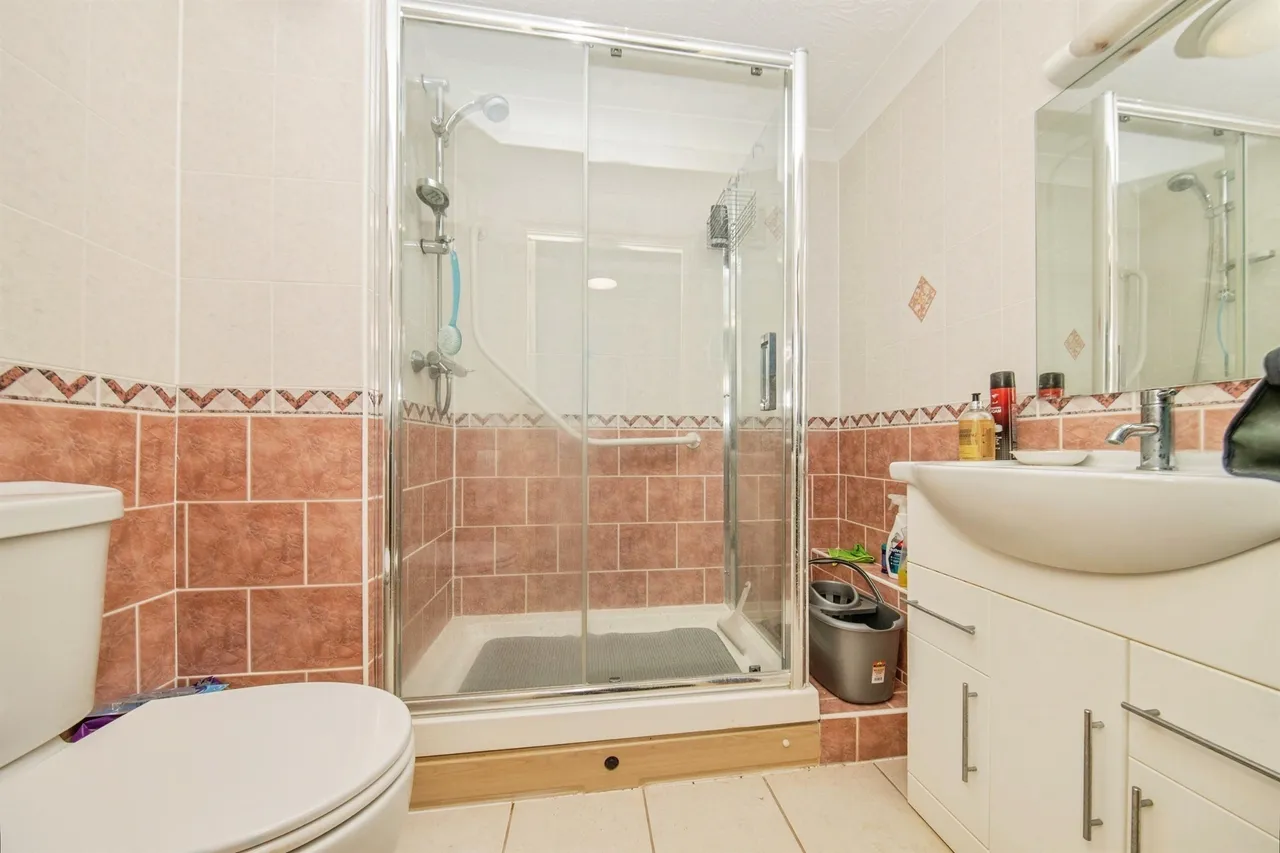 Marine Parade West, Clacton-On-Sea, CO15, photo 9
