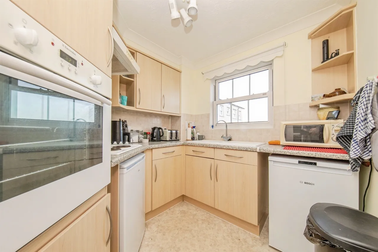 Marine Parade West, Clacton-On-Sea, CO15, photo 5