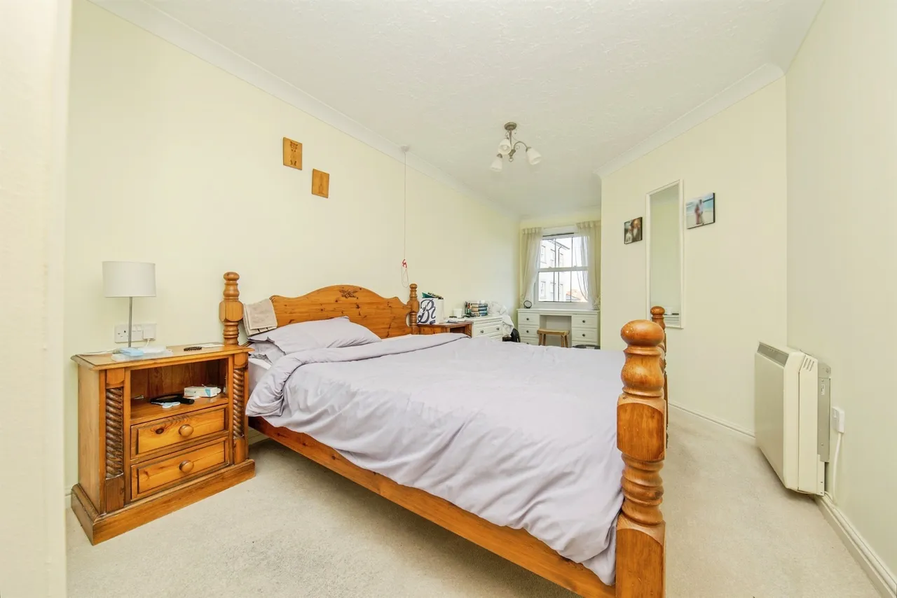 Marine Parade West, Clacton-On-Sea, CO15, photo 7