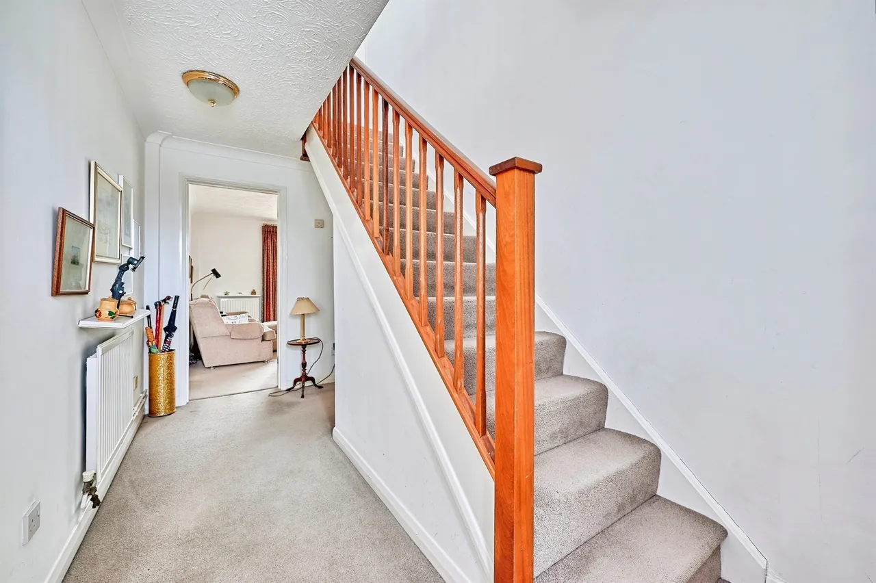 Riversmead, Hoddesdon, EN11, photo 2