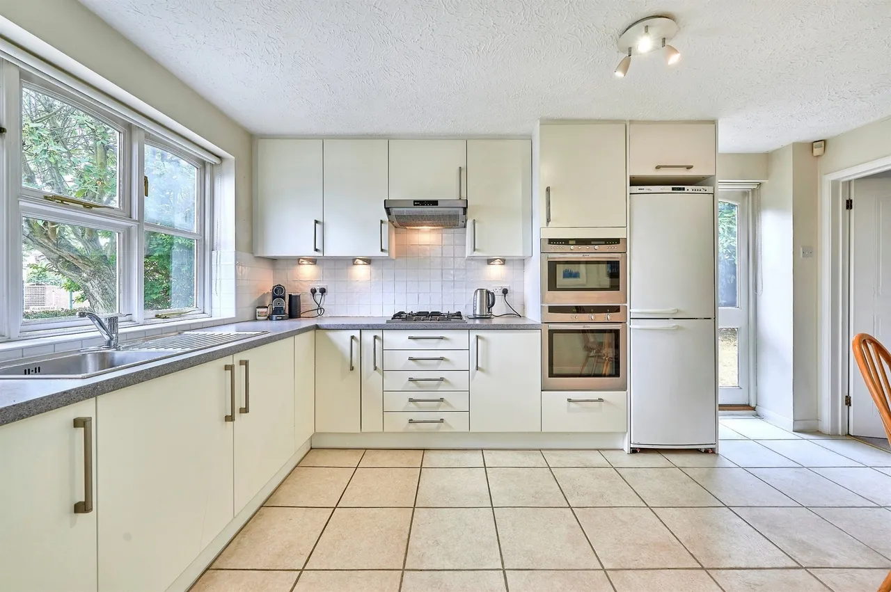 Riversmead, Hoddesdon, EN11, photo 9