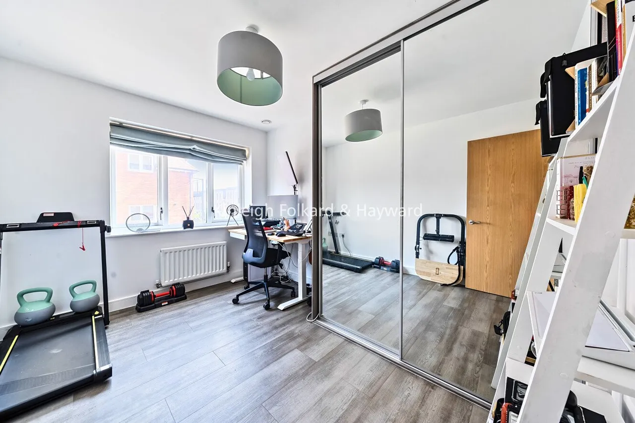 Guardhouse Way, Mill Hill, NW7, photo 11