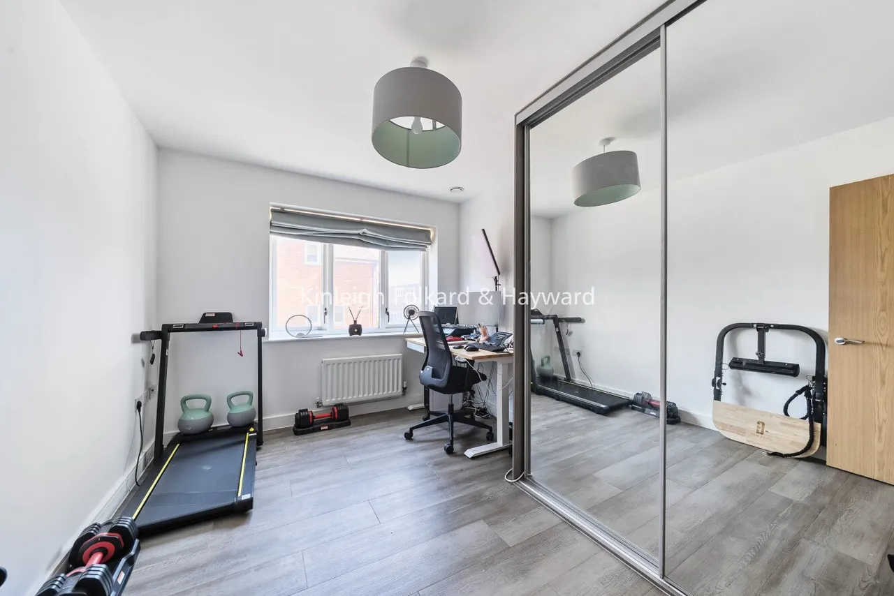 Guardhouse Way, Mill Hill, NW7, photo 10