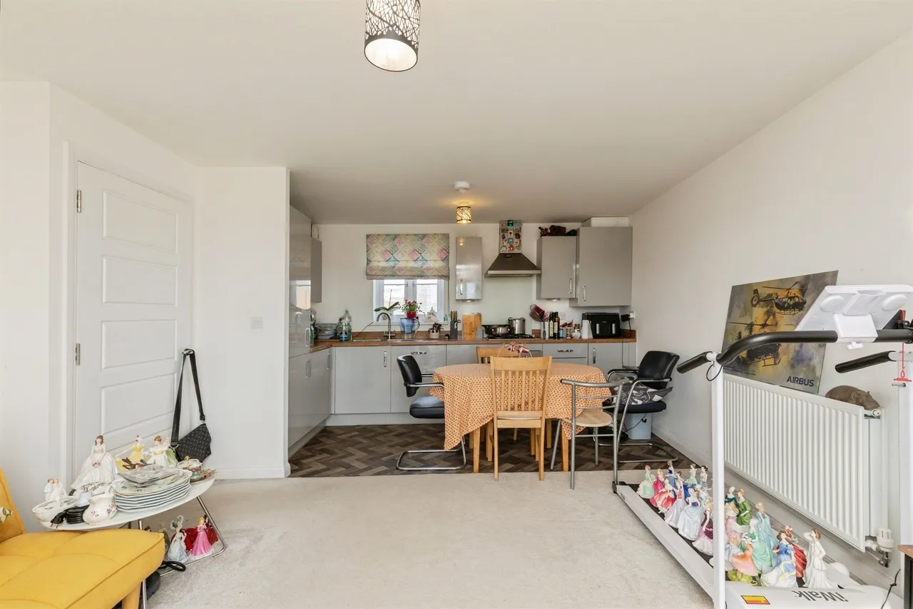 Mansell Road, Patchway, BS34, photo 4