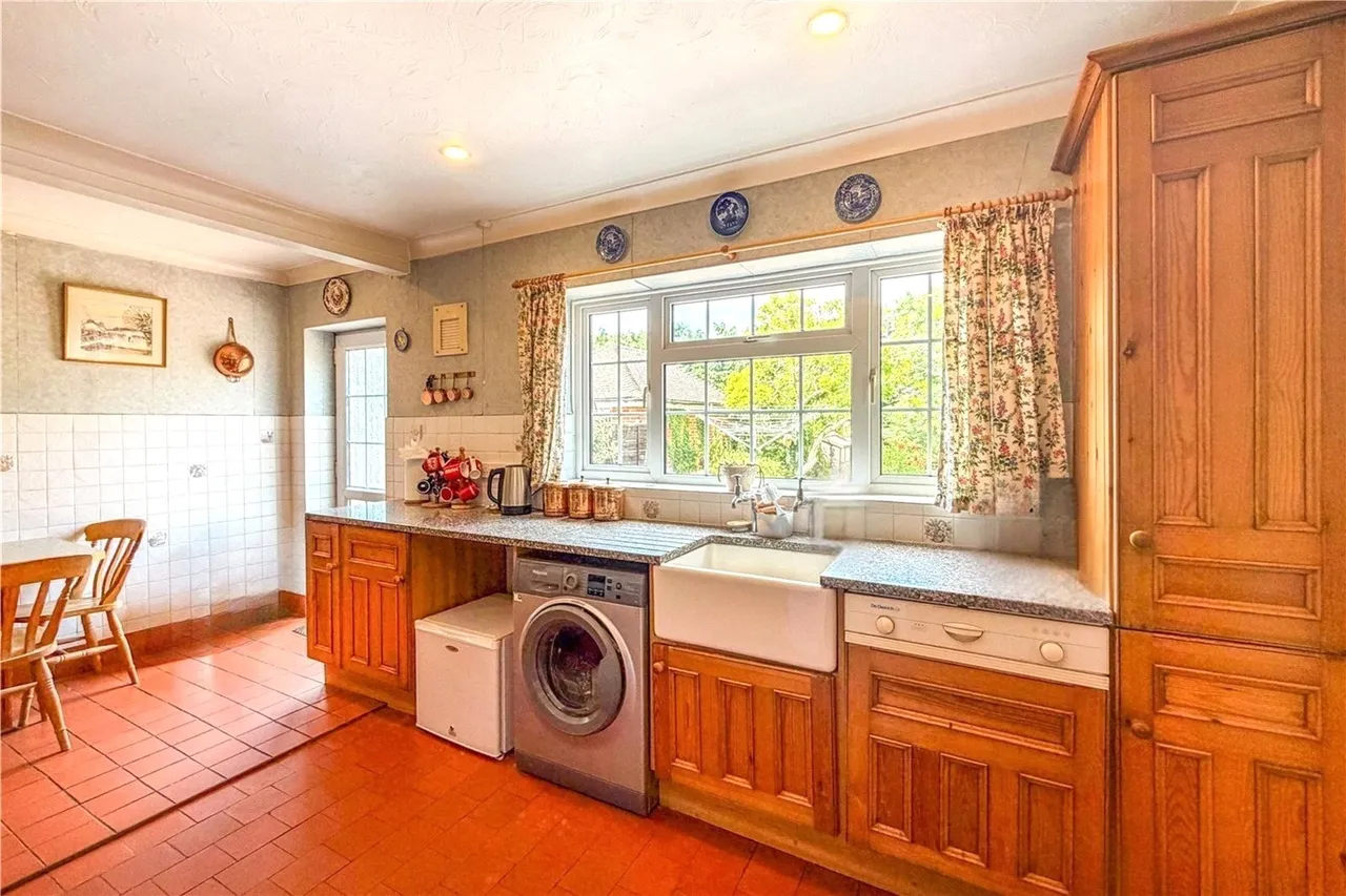 Cranmore Gardens, Aldershot, Hampshire, GU11 3BE, photo 14