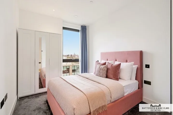 Embassy Gardens, SW11, photo 11