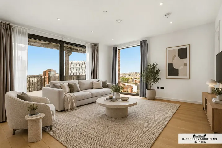 3 bed flat for sale, Embassy Gardens, SW11