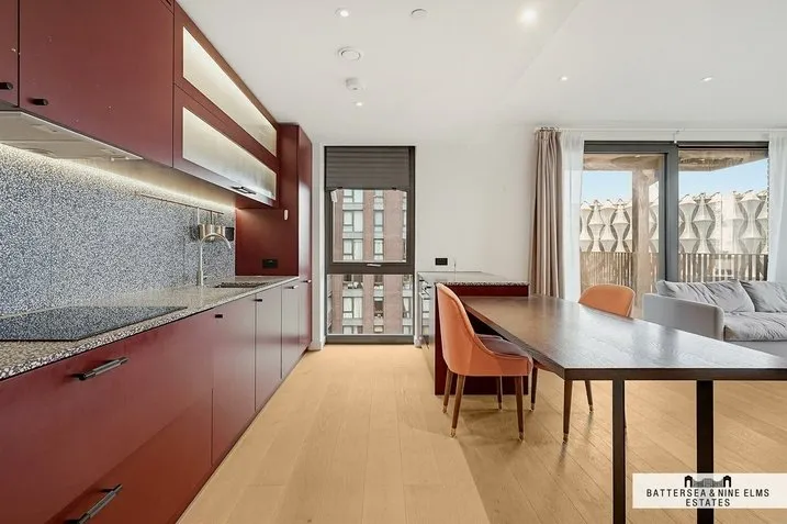 Embassy Gardens, SW11, photo 4