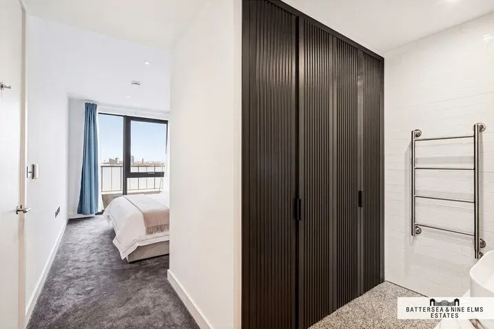 Embassy Gardens, SW11, photo 9