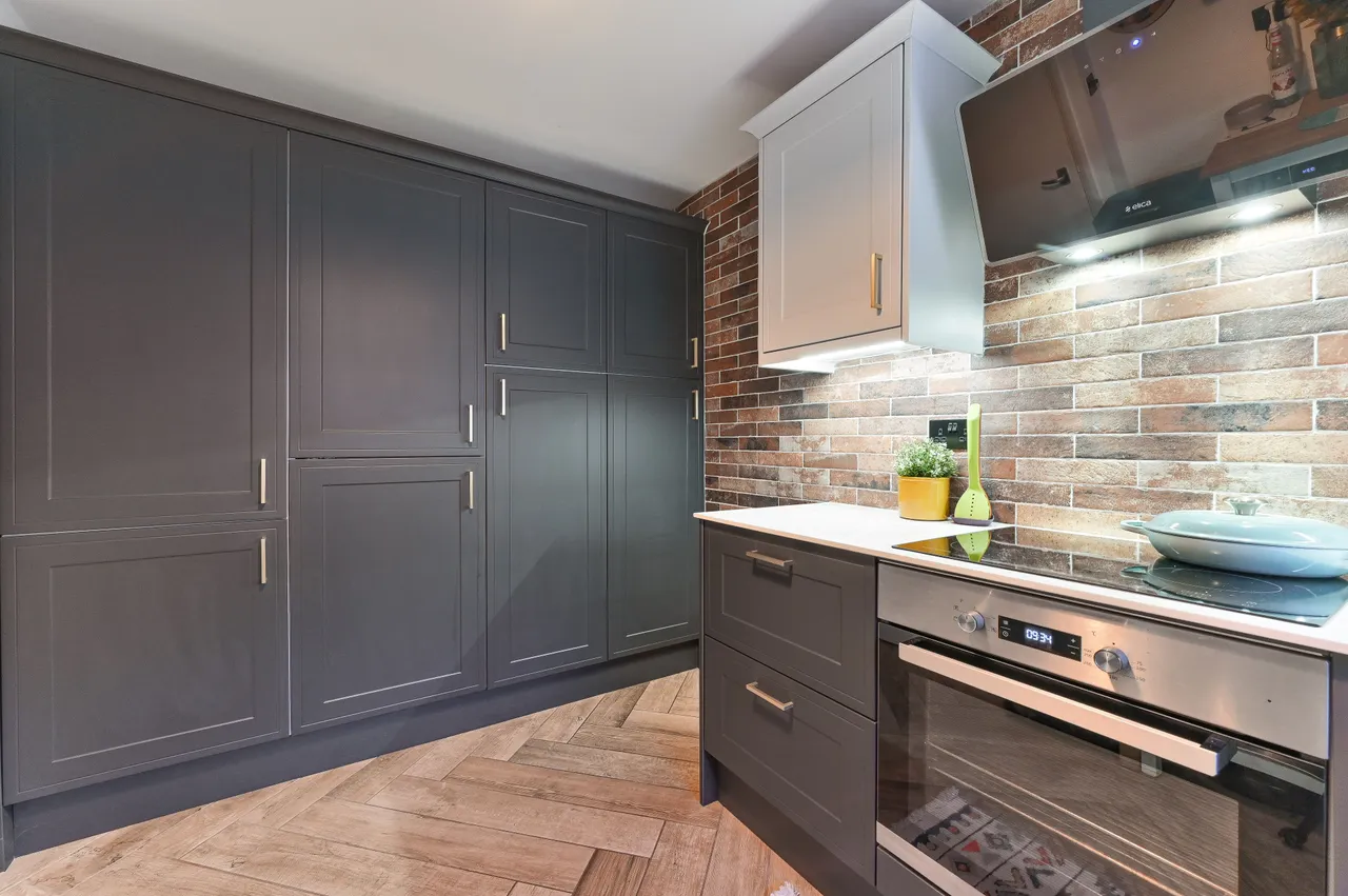 Flat 2 Croftside, 53 Sunny Bank, London, photo 7