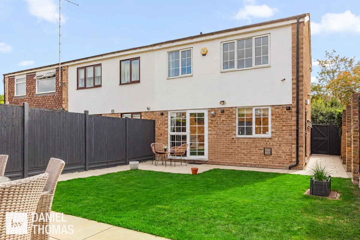 Middle Street, Nazeing, EN9, photo 19