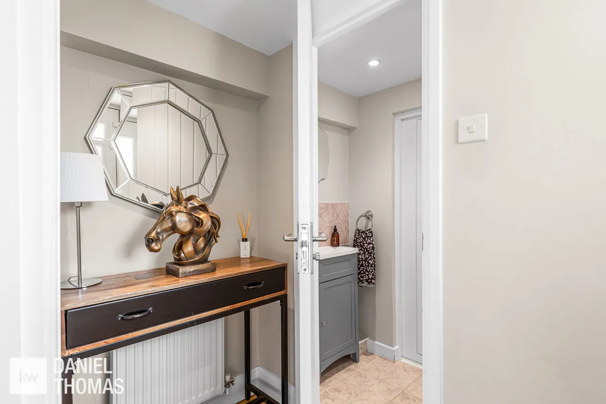 Middle Street, Nazeing, EN9, photo 12