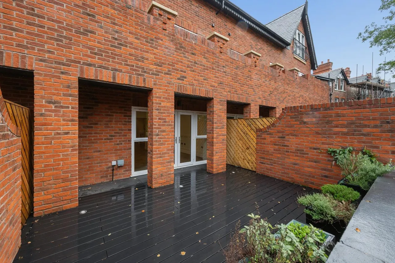 Lapwing Lane, West Didsbury, M20, photo 37