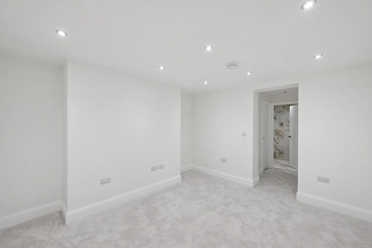 Lapwing Lane, West Didsbury, M20, photo 27