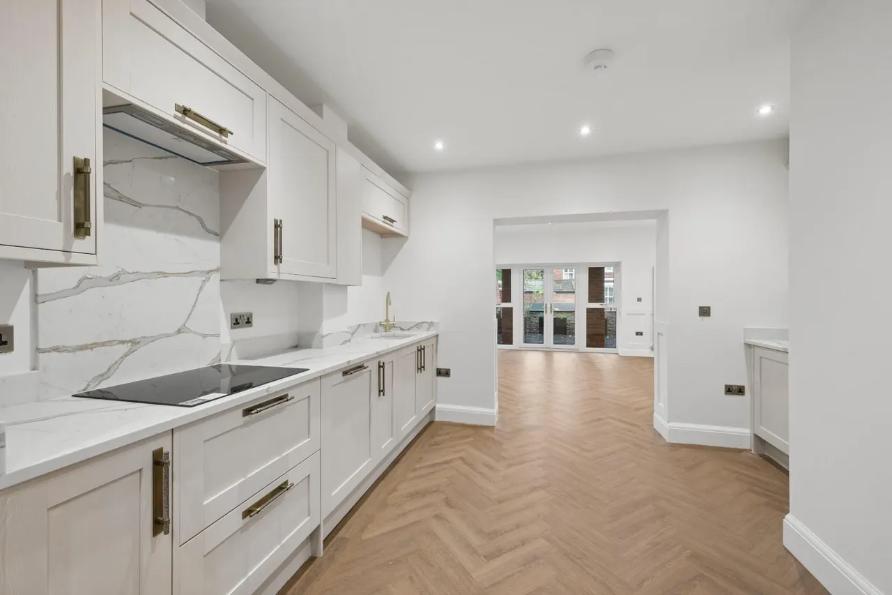 Lapwing Lane, West Didsbury, M20, photo 6