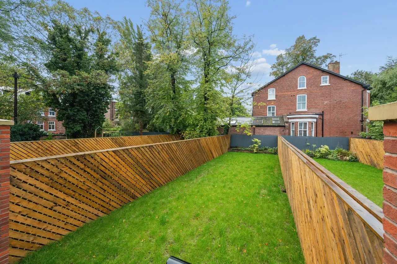 Lapwing Lane, West Didsbury, M20, photo 35