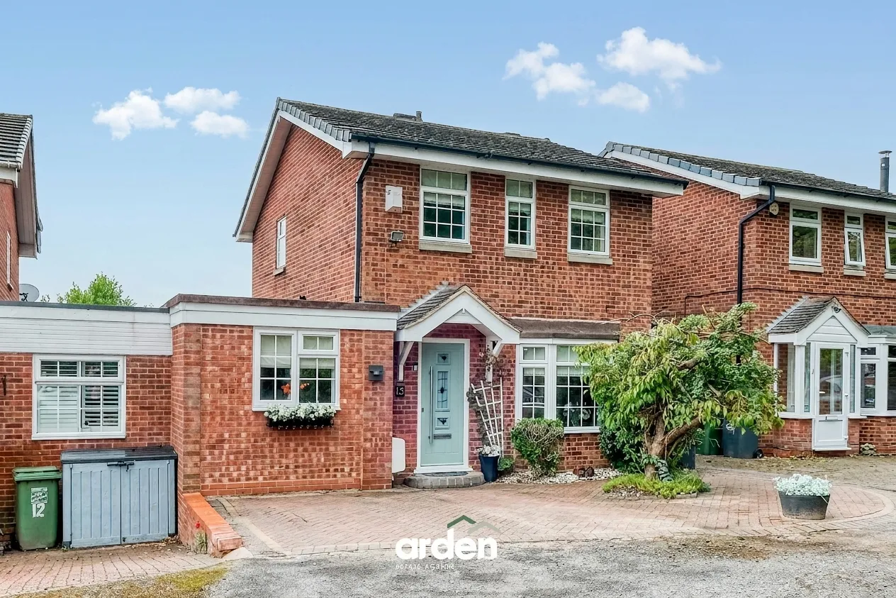 4 bed house for sale, Kingscote Close, Redditch, B98