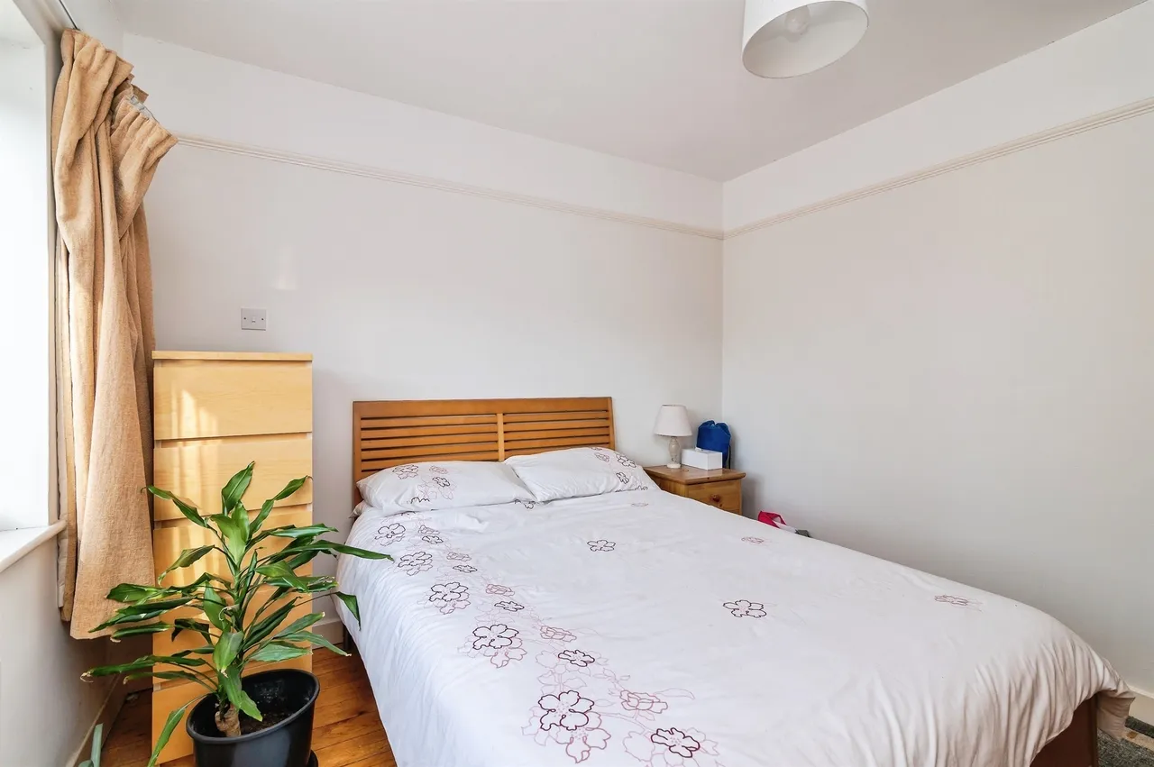 Newcastle Farm Drive, Nottingham, NG8, photo 9