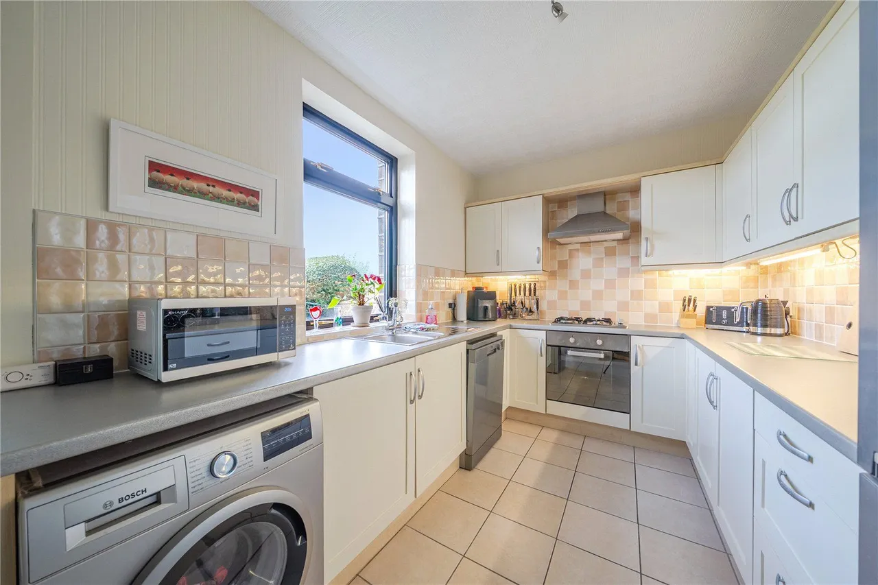Hazel Grove, Linthwaite, HD7, photo 7