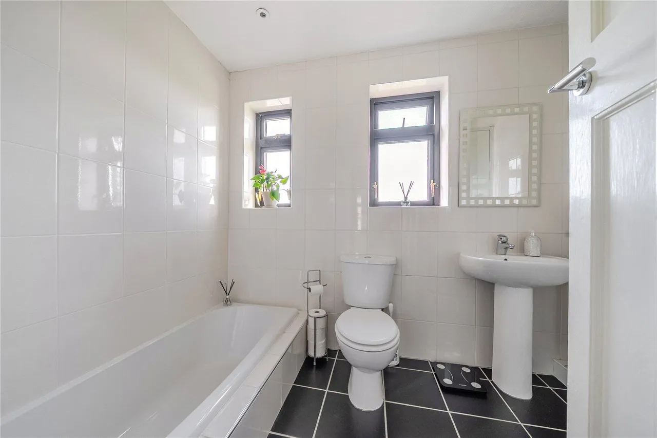 Hazel Grove, Linthwaite, HD7, photo 14