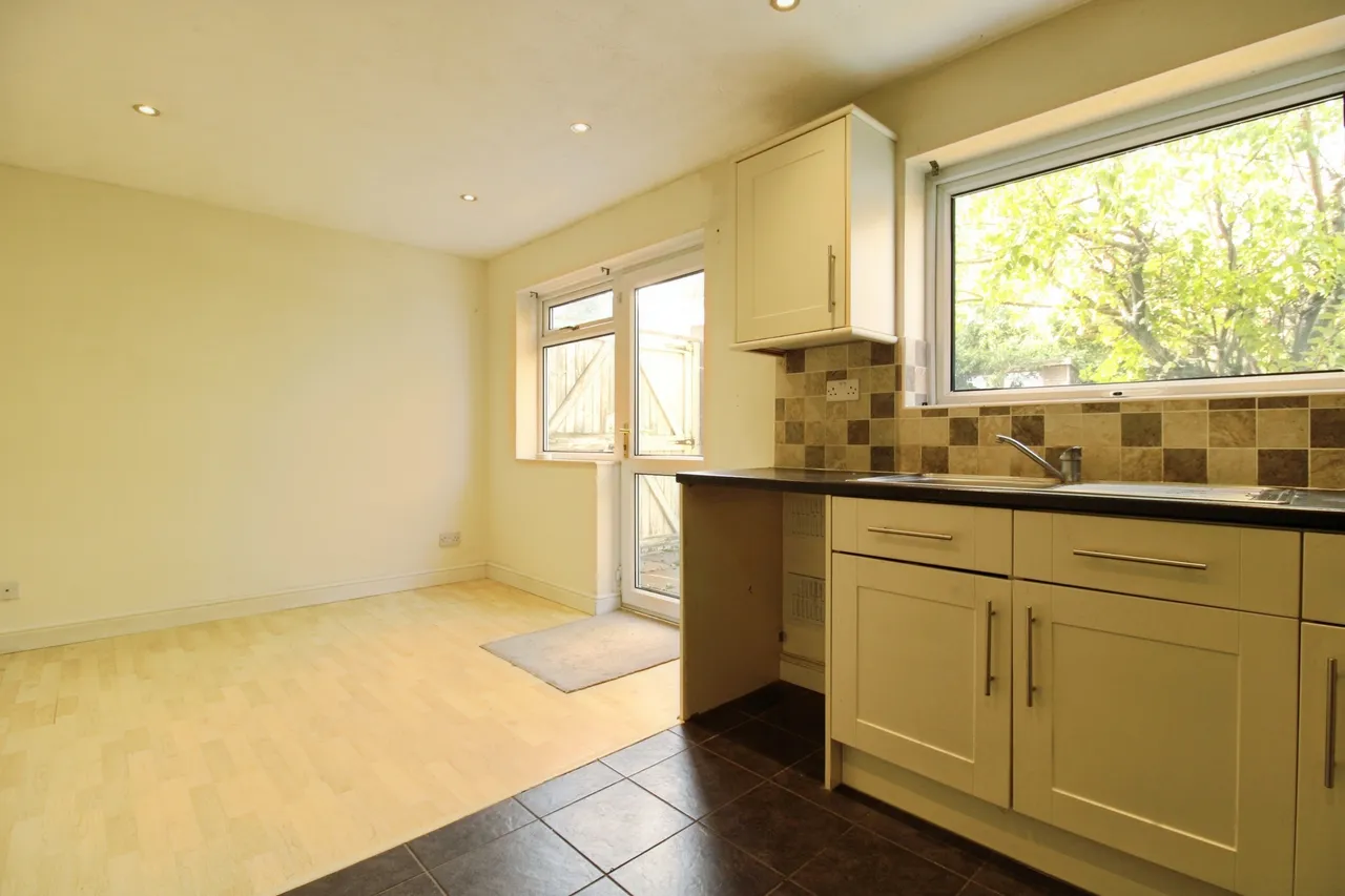 Ludlow Close, Oadby, LE2, photo 4