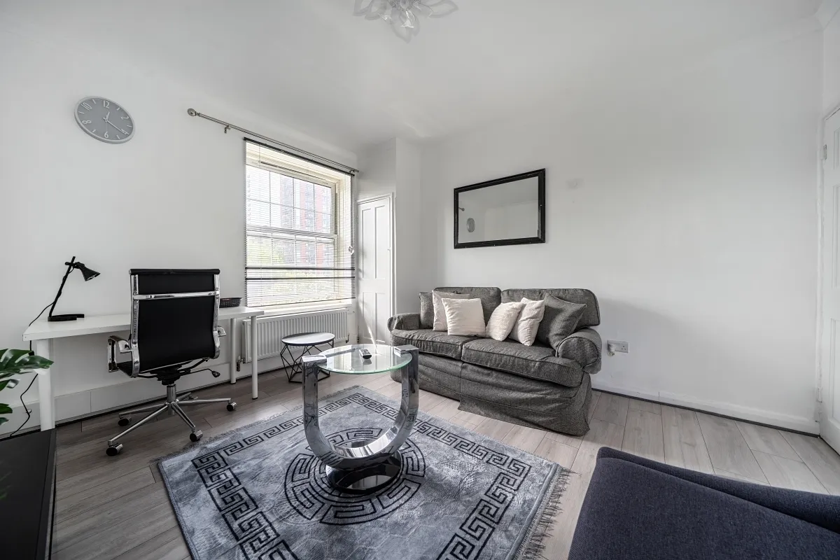 Wicksteed House, Elephant Castle, SE1, photo 2