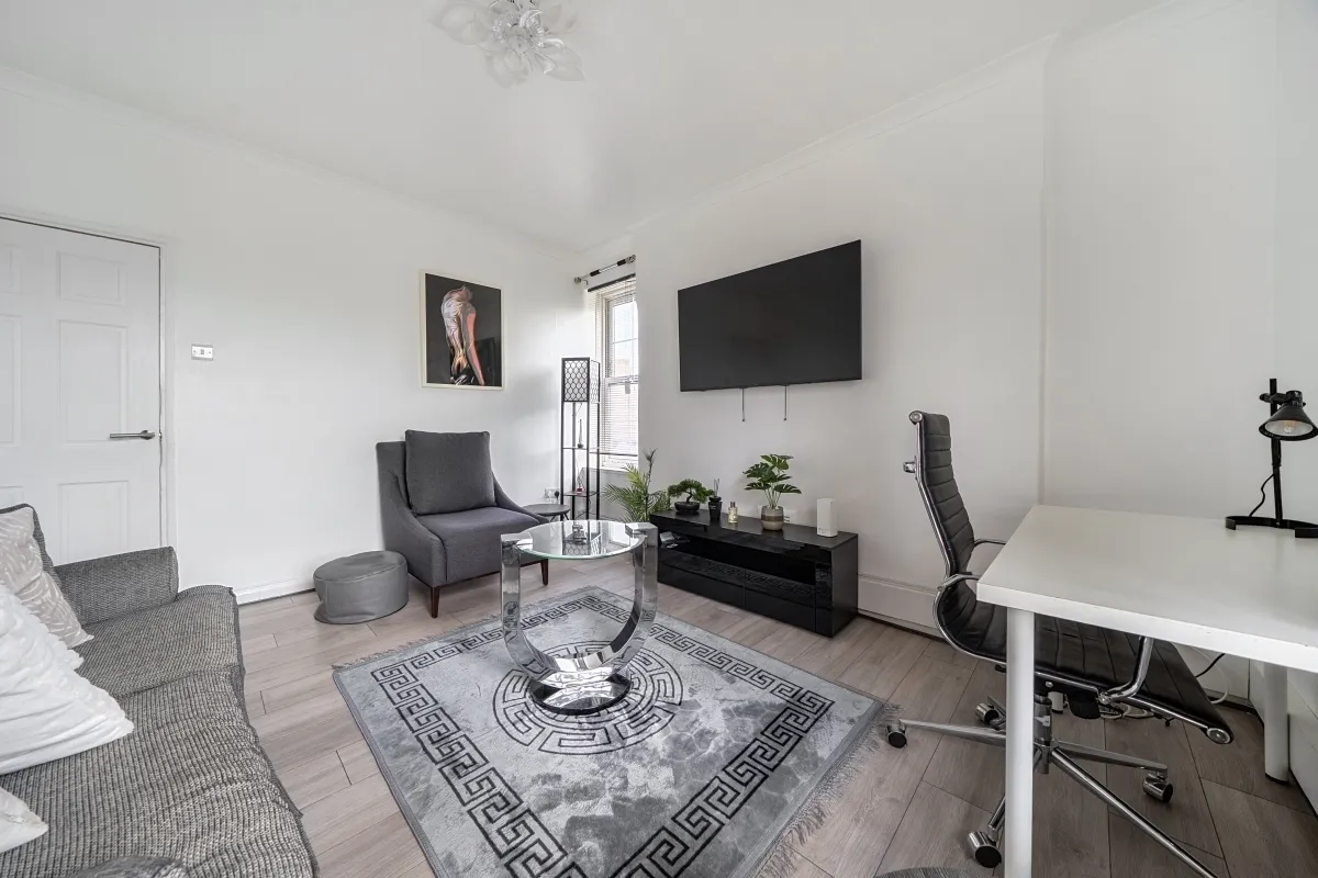 Wicksteed House, Elephant Castle, SE1, photo 3