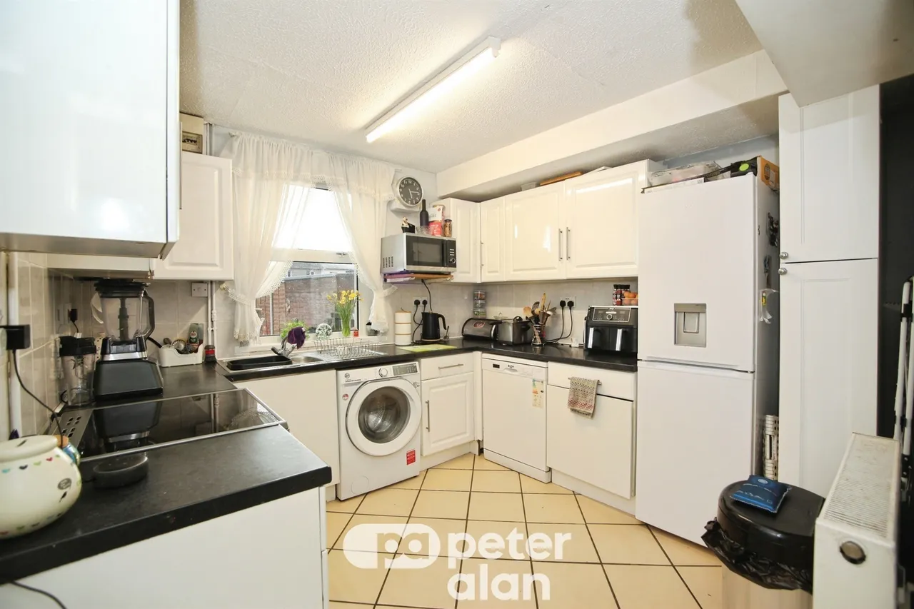 The Crescent, Cwmbran, NP44, photo 6